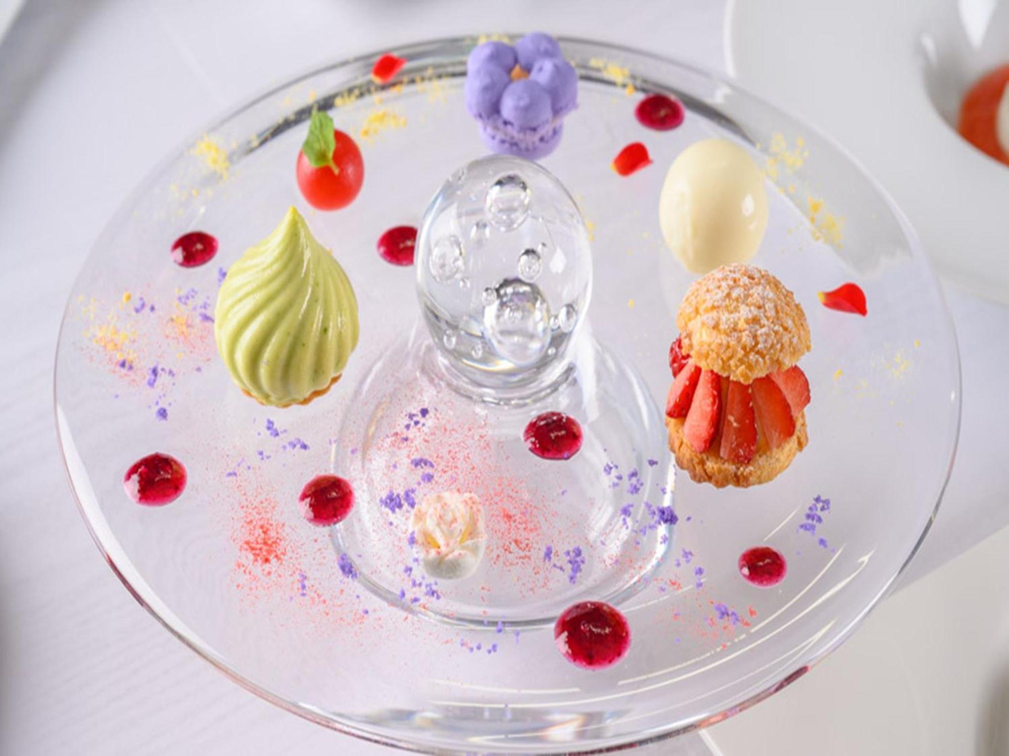 Shin Furano Prince Hotel Экстерьер фото A dessert