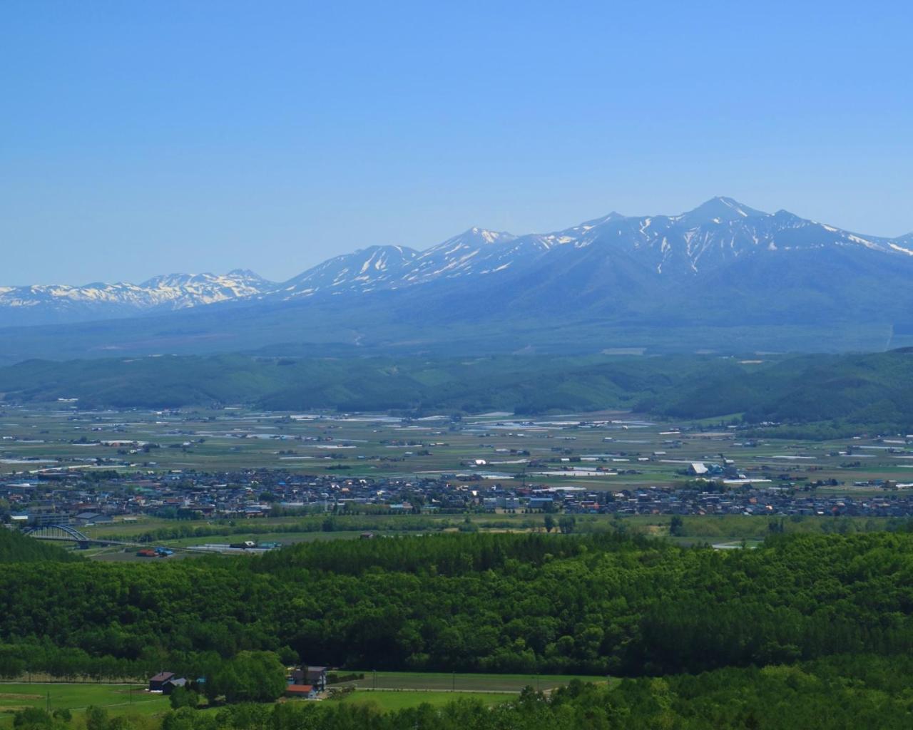 Shin Furano Prince Hotel Экстерьер фото View of Iida